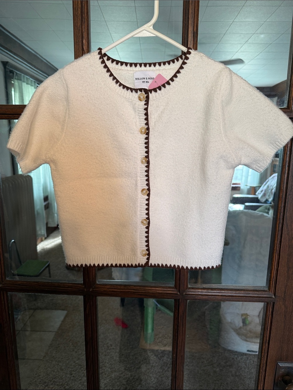 Willow & Wren Cream Short-Sleeve Cardigan with Brown Trim